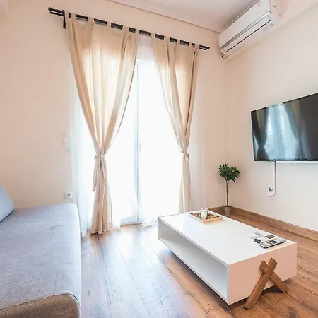 Stylish Athenian Flat *